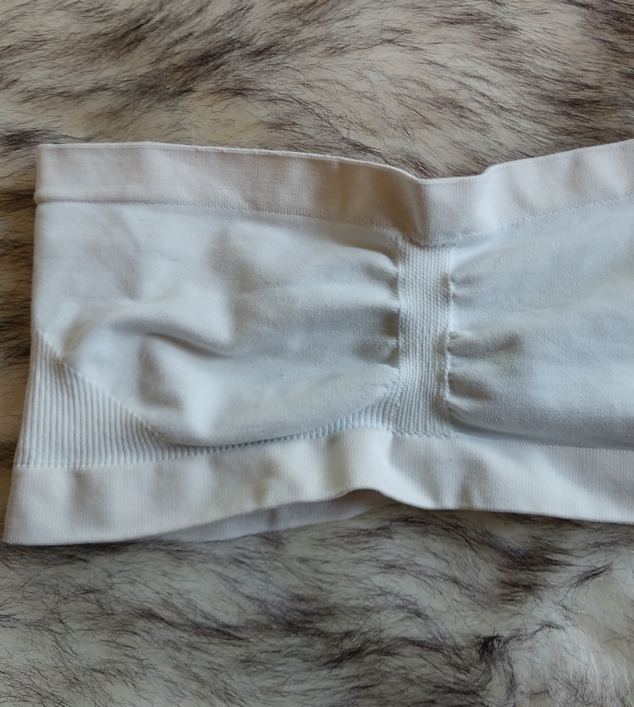 Victoria's Secret Strapless No Underwire Bandeau Bra